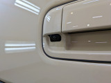 併設の整備工場は、車検の速太郎を導入しております。国産車、輸入車の整備はお任せください。