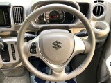 【ステアリングスイッチ】運転中、前方から目線をそらすことなく、オーディオ等の操作が可能な便利機能!安心&快適なドライブを演出してくれます♪