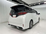 走りにこだわりながら収納力も持ち合わせたお車です。荷物を載せて軽快なドライブを楽しめますよ♪