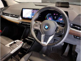 ☆センターパネルを運転席側に僅かに傾けたBMW独特のインパネ☆【駆け抜ける歓び】はここからもスタートしております☆