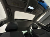 メーカー新車保証付き車両、カーセンサーアフター保証、自社保証をご用意しております。 詳しくはお気軽にご連絡ください。