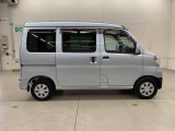 軽自動車、小型車を中心に常時300台展示車を御用意させて頂いております