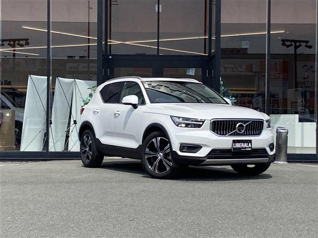 XC40リチャージ PHV T5 インスクリプション 本革シート サンルーフ