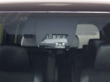 TOYOTA SAFETY SENSEは道路状況、車両状態、天候状態及びドライバーの操作状況などによっては、作動しない場所があります。