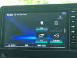 多彩な表示機能で、車両情報や設定をわかりやすく確認。快適なドライブをサポートする情報が満載です。