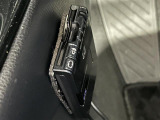 【ETC】装着されています。有料道路の乗り降り時に停車することなくスマートに乗り入れが可能になったり、割引を受けることができる嬉しい装備です。