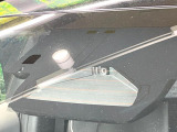 【トヨタセーフティセンス】走行中に前方の車両等を認識し、衝突しそうな時は警報とブレーキで衝突回避と被害軽減をアシスト。より安全にドライブをお楽しみいただけます。