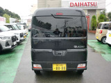 リアスモークガラス・リアワイパーも付いています。