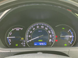 視認性の高いメーター類は、運転に必要な情報を的確に伝えます。運転状況を常に把握して、安全運転を心がけましょう。