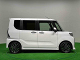 ドアは約90度に開くので荷物も積み込みやすく、乗り降りもしやすい♪ ロングドライブも快適に過ごせる工夫がいっぱいです♪♪