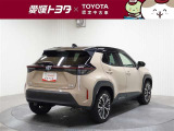 「中古車ハイブリッド保証」付き。ハイブリッド機構を無償で保証します。保証期間は、初度登録年月から10年目まで、またはロングラン保証が終わってから3年間。ただし累計走行距離が20万km以内です。