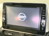 【純正9型ナビ】人気の純正ナビを装備。オーディオ機能も充実しており、Bluetooth接続すればお持ちのスマホやMP3プレイヤーの音楽を再生可能!毎日の運転がさらに楽しくなります!!