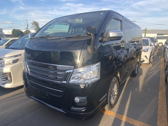 日産 NV350キャラバン 