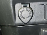 シガーソケット用の充電器が使用可能です!