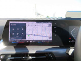 ◆iDriveを装備。操作系統をディスプレイから独立させることで、人間工学に基づいた最適な運転環境を実現しております。◆