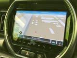 運転に必要な情報を分かりやすく表示。快適なドライブをサポートする、頼れる相棒です。操作性も考慮されています。