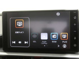 ディスプレイオーディオを装備。スマホとクルマをつなぐことで、これまでのナビに加えて、いろんなサービスが楽しめます。