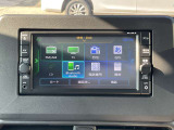 純正メモリーナビ付き(MJ118D-W)です。CD再生、FM/AM、フルセグTV、SDカード、USB・Bluetooth接続にも対応しておりますので、お出かけがさらに楽しくなりますよ♪