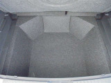 ☆ラゲージルーム下には、大容量収納可能なスペースもあるのでたくさんのお荷物もお積み頂けます♪