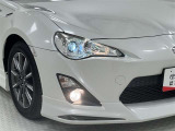 消費電力が少なく長寿命のLEDヘッドライトと、ハロゲンフォグランプ!