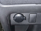 シガーソケット用の充電器が使用可能です!