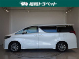 トヨタの上級ミニバン、アルファード エグゼクティブラウンジが入荷しました。充実装備です。
