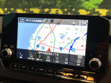 【メーカー純正ナビ】インテリアに溶け込むスタイリッシュな「専用設計」メーカーナビを装備♪視認性や操作性など基本性能にも優れ、より上質なカーライフをお楽しみいただけます。