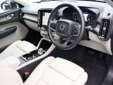 XC40 B4 AWD インスクリプション 4WD 