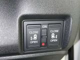 両側電動スライドドアで狭い所でも乗り降り楽々です!