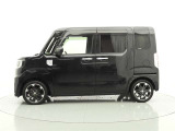 こちらの車両は、ご購入後も継続して安心メンテナンスを提供させていただく為、岐阜県内のお客様への販売・登録に限らせていただきます。
