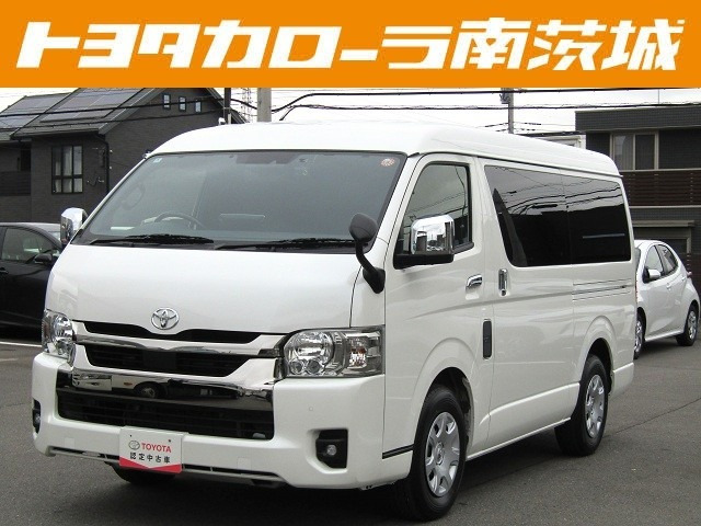 トヨタ ハイエースバン 