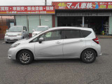 入庫時走行テストと入庫点検しております。納車前に再度、車内クリーニング、ボディーコーティング、オイル交換、納車前点検致します。