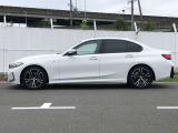 外装に関しましては非常にコンディションが良い状態です。