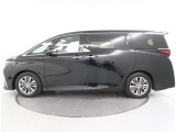 両側パワースライドドア付きだから、狭い駐車スペースなどでの 乗り降りラクラク!小さなお子さまのいるご家庭には嬉しい装備。