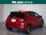 色はきれいなエモーショナルレッド2です。