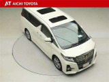 両側パワースライドドア付きだから、狭い駐車スペースなどでの乗り降りラクラク♪小さなお子さまのいるご家庭には嬉しい装備です。