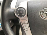 【ステアリングスイッチ】ステアリングを握ったままオーディオ等がコントロール出来ますので、利便性だけでなく事故防止にも繋がります。