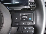 プロパイロット2.0 日産コネクトにご加入のうえ高速道路などでの追い越しをサポートします。