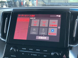 多彩なソースに対応したオーディオシステム。お気に入りの音楽をドライブに。快適なカーライフをさらに豊かに演出します。