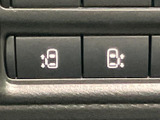 視認性の高いメーターパネルで、運転に必要な情報を的確に把握できます。運転に集中できる、快適な環境です。