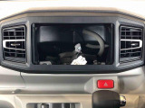 当車両はオーディオレスです。多彩なナビゲーション・オーディオをご用意しております。詳しくは当店スタッフにお問い合わせください。
