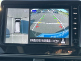 バックモニターで、狭い場所での駐車も安心。後方の状況をクリアに映し出し、安全な運転をサポートします。駐車が苦手な方にもおすすめです。