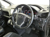 【運転席】運転席周りの画像です。