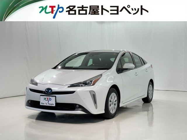 トヨタ プリウス 