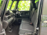 ドライバーの視界を妨げない、広々とした室内空間。運転に必要な情報を的確に捉え、安全運転をサポートします。