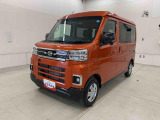 お探しのお車がございましたら遠慮なく店舗スタッフにご相談下さい。