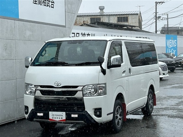ハイエース ダークプライム2 4WD