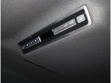 オートエアコンで車内はいつも快適