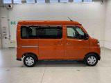 軽自動車、小型車を中心に常時300台展示車を御用意させて頂いております