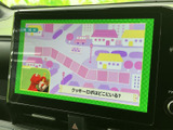 停車中に、家族みんなで楽しめるTV機能が搭載されています。長距離移動も、お子様も飽きることなく過ごせるでしょう。